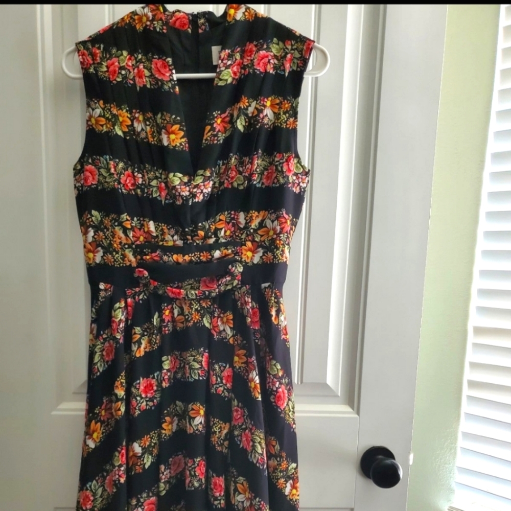 Swing dress NWOT